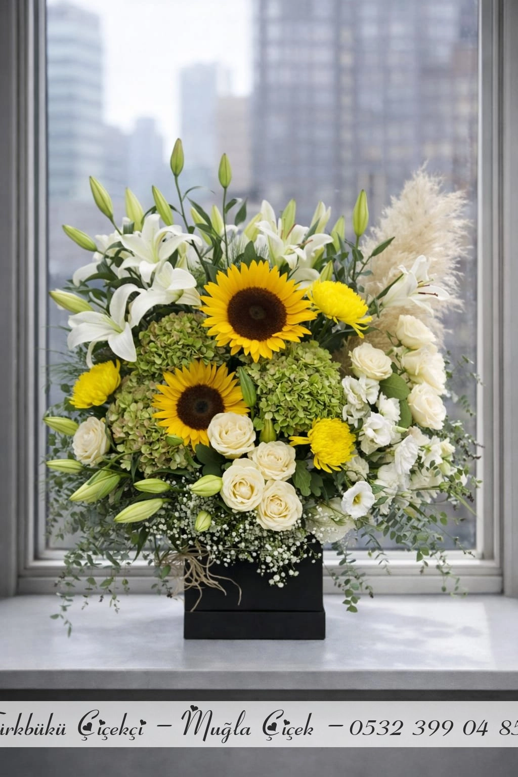 Ayçiçeği Beyaz Tonlar Aranjman