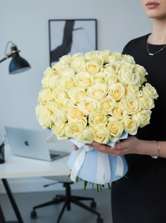 51 Adet Krem Gül Buketi